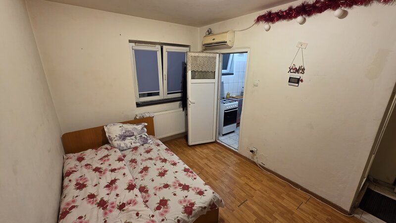 Titan, Postavarului,